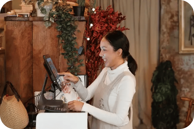 woman at kiosk